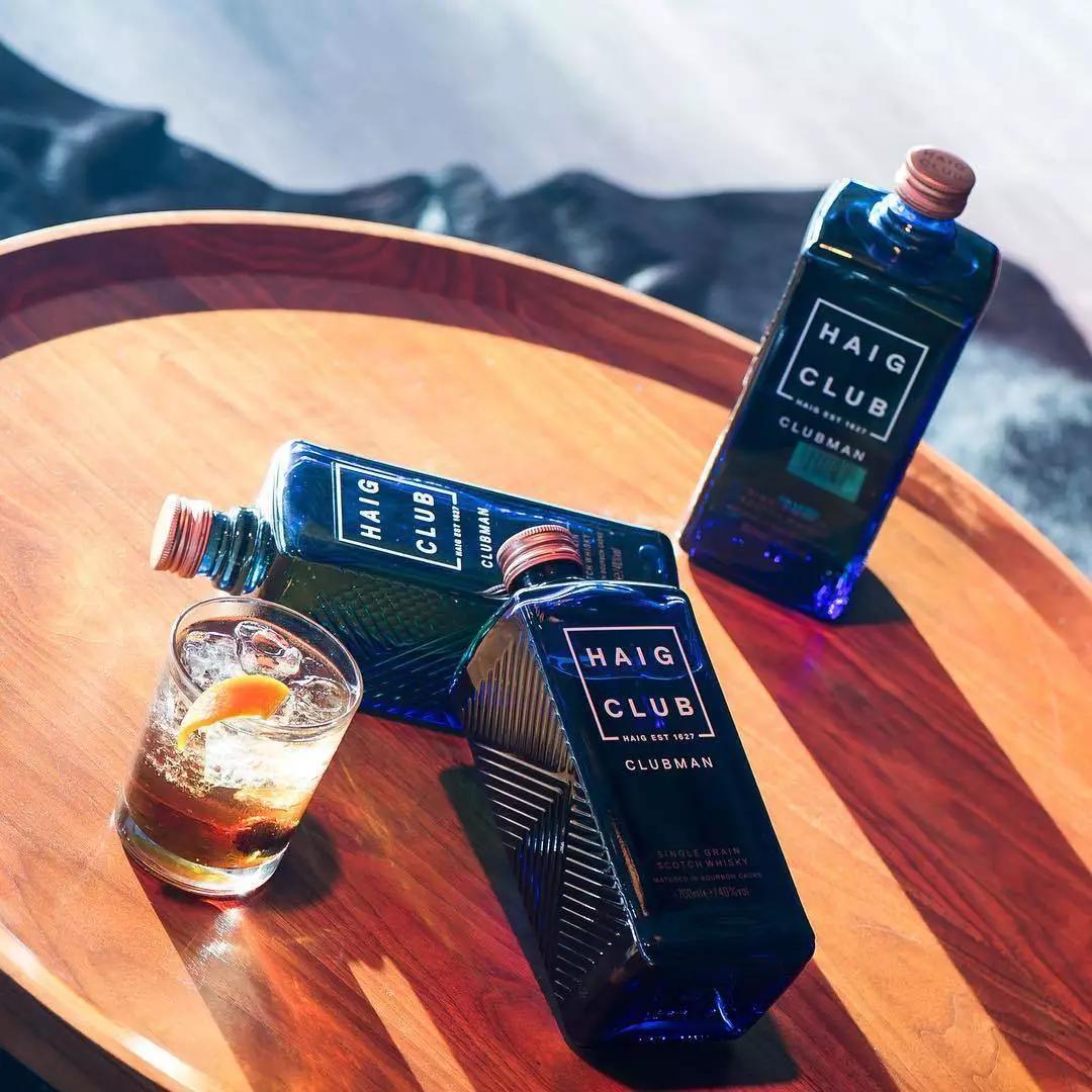 鉴赏威士忌酒瓶的艺术,造型奇特威士忌酒瓶