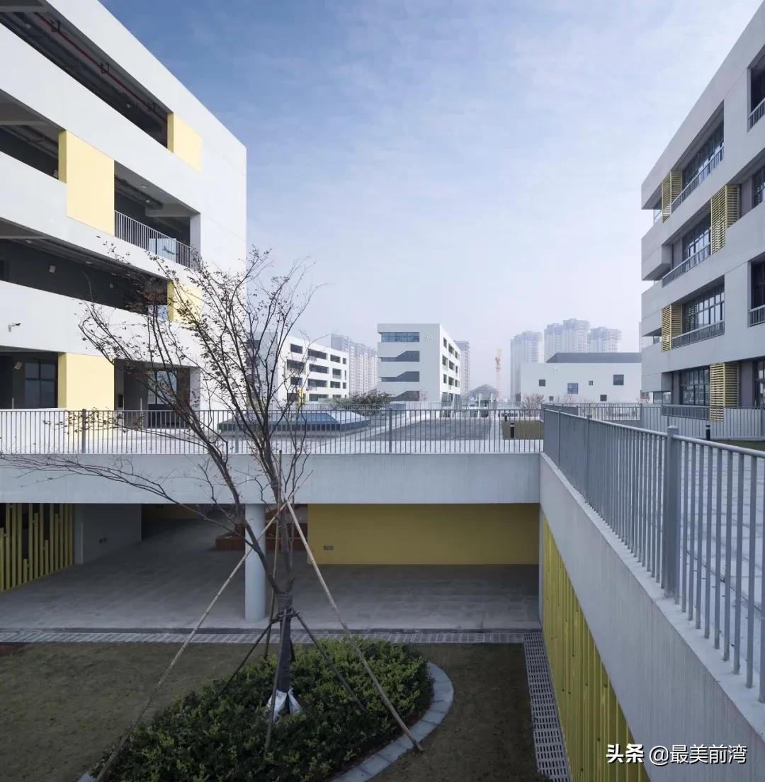 杭州湾滨海小学,杭州湾滨海小学简介