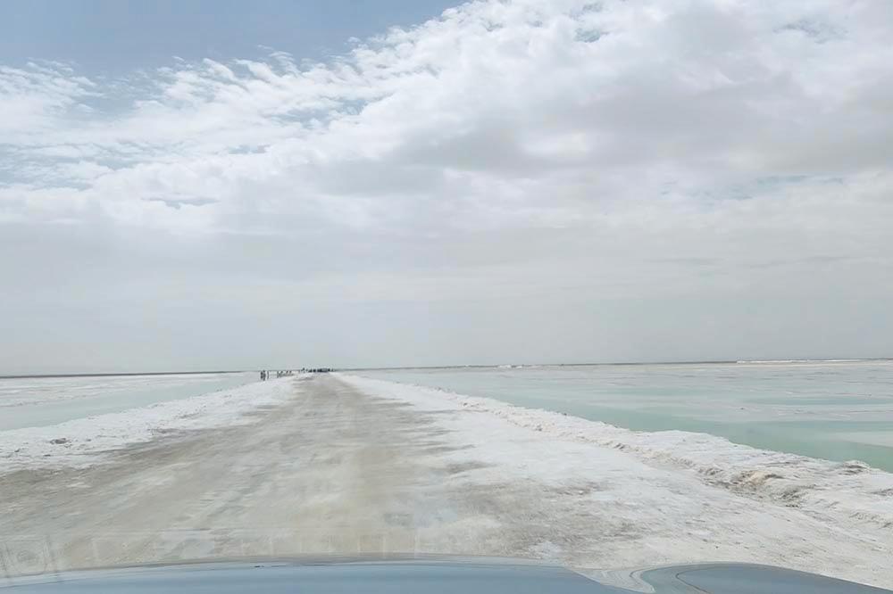 全新标致4008环青海长测Day5:感受恶魔之眼,茫崖翡翠湖爆赞!