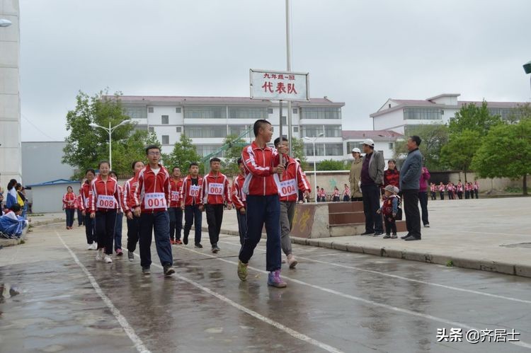 杩愬姩鍋ュ効鏄捐韩鎵嬫椂浠i獎瀛愮珵椋庢祦,杩愬姩鍋ュ効璧涘嚭椋庨噰璧涘嚭鎷兼悘