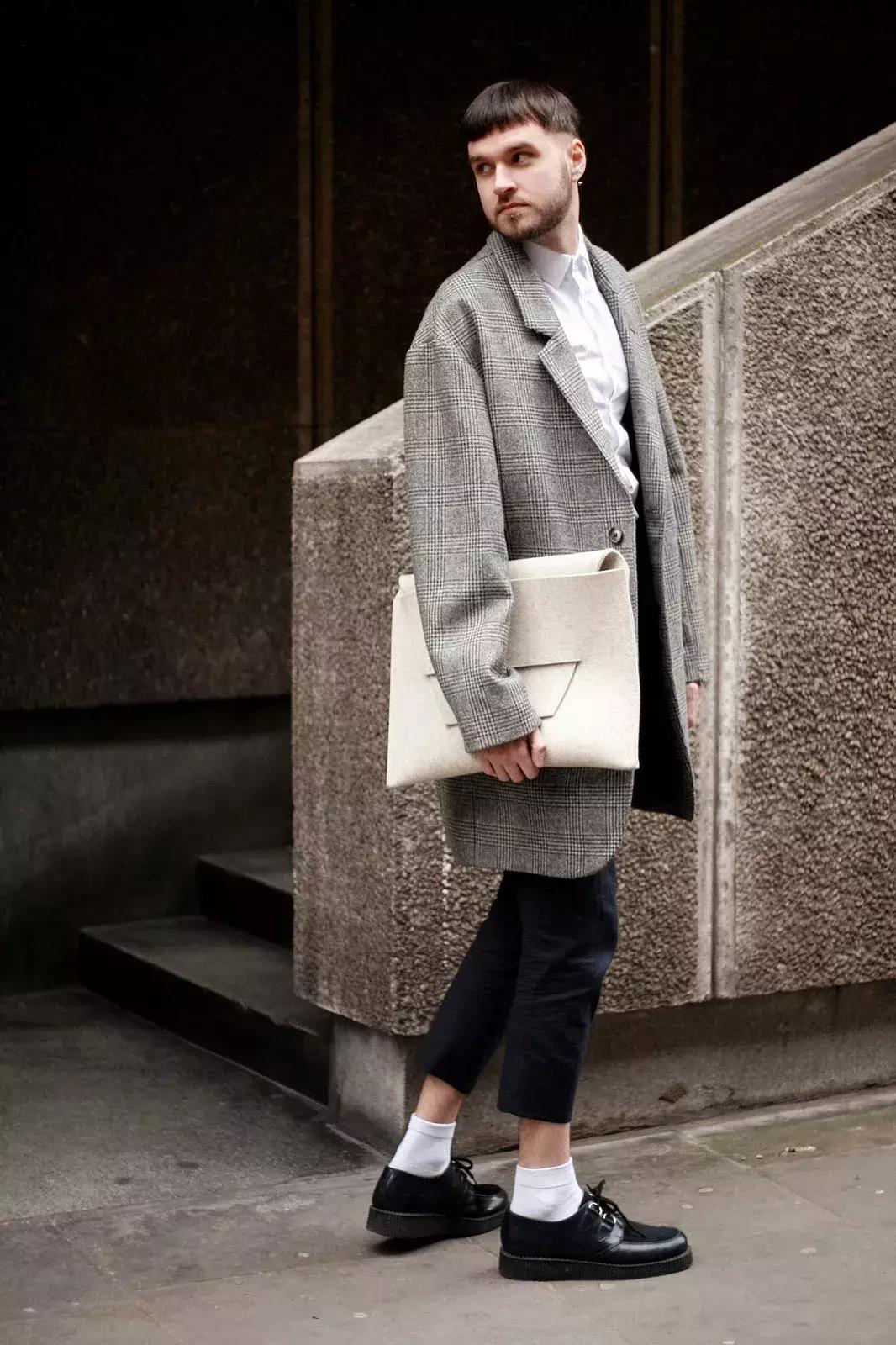 白袜子真的很白吗,白袜子吸引力很大吗