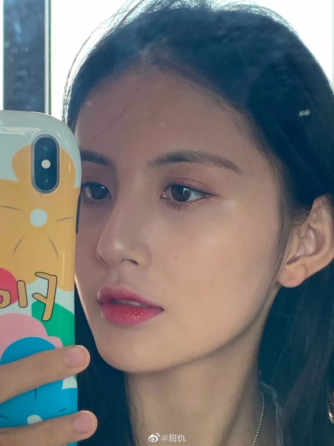 女生背假包被闺蜜发现,美女背假包被揭穿哪一集