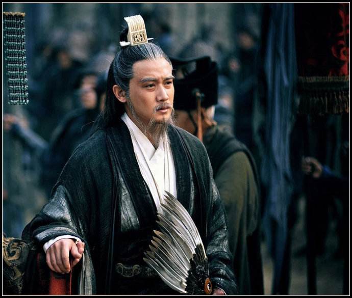 诸葛亮身高八尺等于几米,诸葛亮身长八尺容貌甚伟的由来