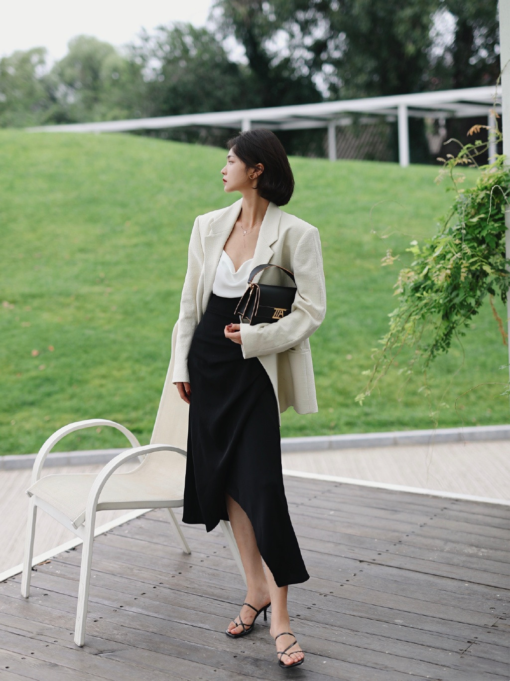 上班西装套装有气质好看推荐,上班穿的黑西装搭配什么