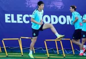 武磊颠球视频,武磊颠球