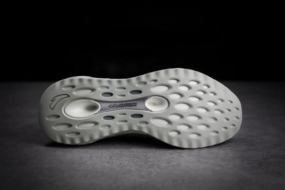 脚感无敌女鞋,脚感无敌的休闲鞋