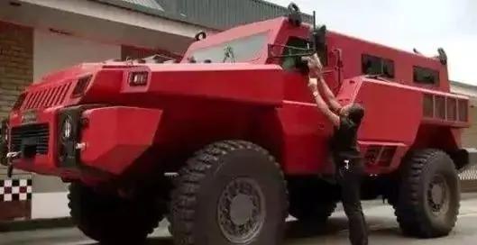 南非新型派拉蒙掠夺者越野车,派拉蒙掠夺者越野车