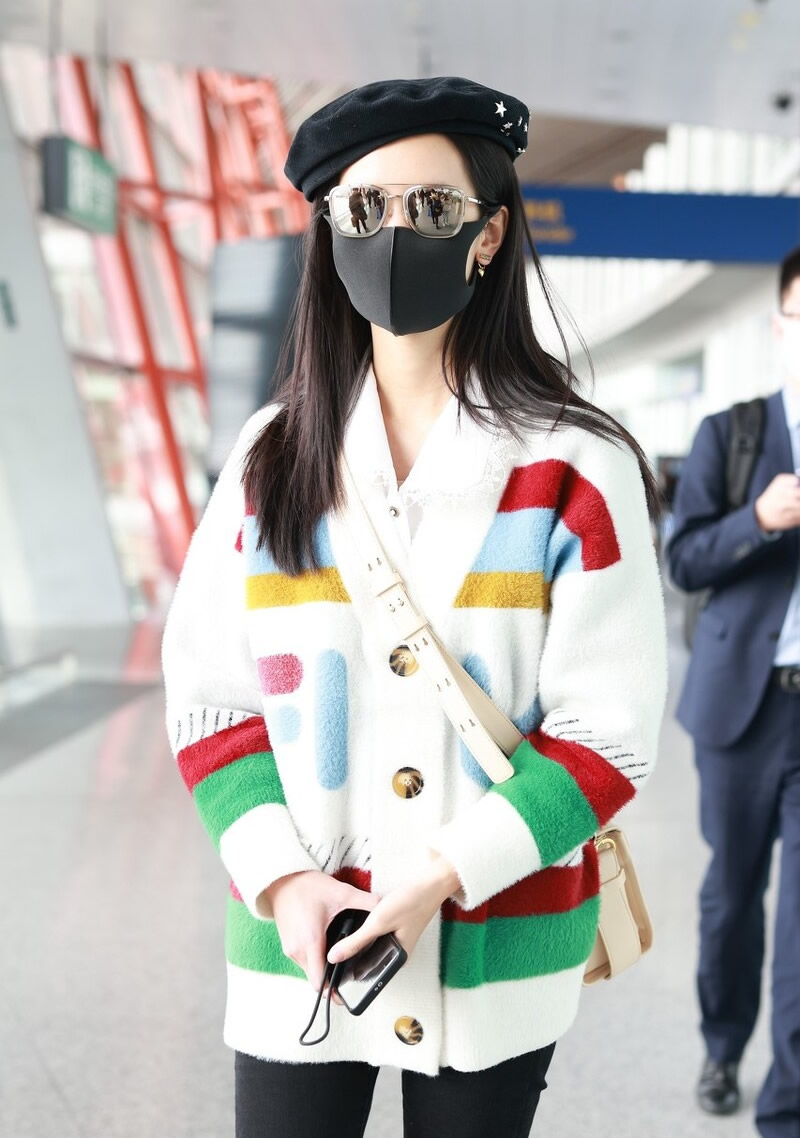 发际线高显老怎么办,发际线高最简单的补救方法