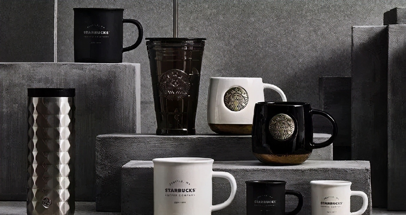 星巴克的logo为什么一直是tm,为什么有些星巴克是红色logo