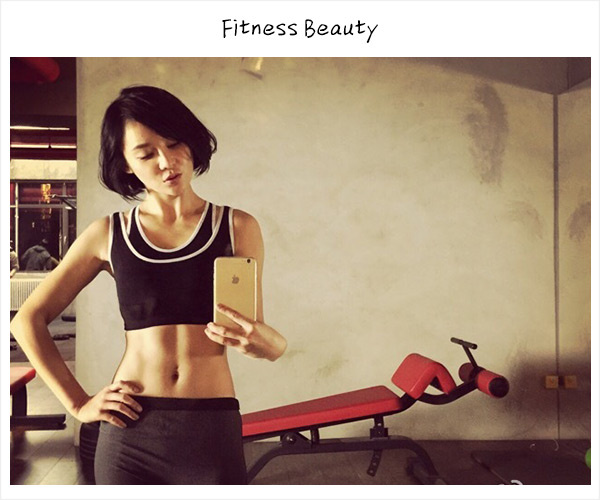 马甲线女神袁姗姗视频,马甲线女神秀穿搭