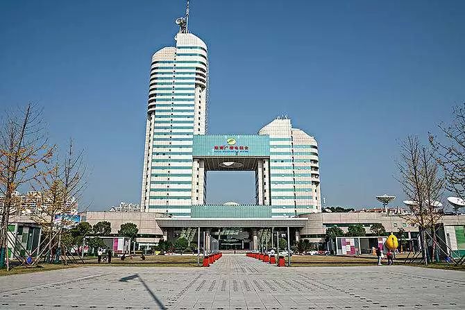 不甘寂寞的城市成都,长沙娱乐之城