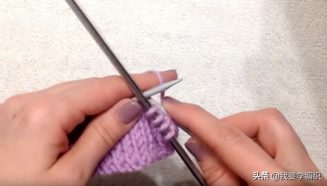 双层黑白竖条纹围巾编织教程,纯手工交叉格围巾编织教程