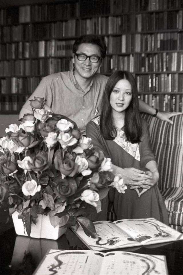 为啥李敖总骂余光中,怎么看待李敖说话的魅力