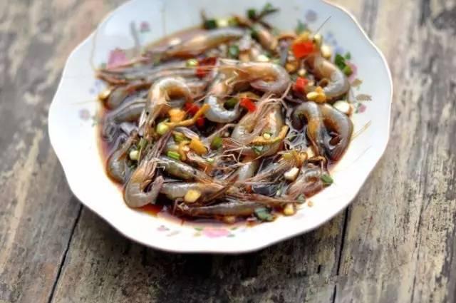 朋友分享的令人崩溃的家乡土特产？吃过3种以上，请收下我的膝盖