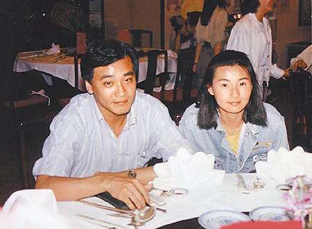 张曼玉综艺节目哭了,张曼玉哭着哭着就笑了采访