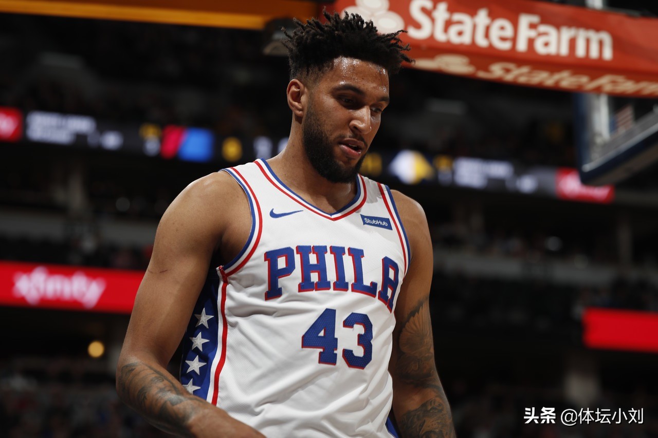 官宣！2笔签约正式达成，詹姆斯做伟大决定，勇士迎好消息