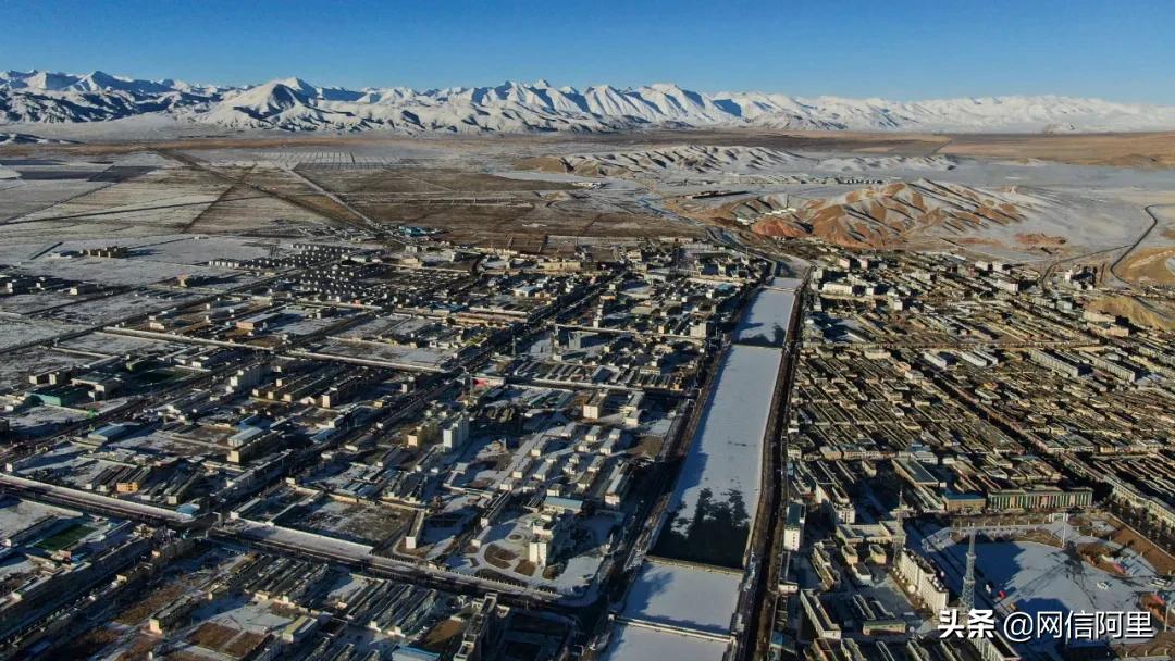 青藏高原上面看星空,雪域高原碧水蓝天看湖光