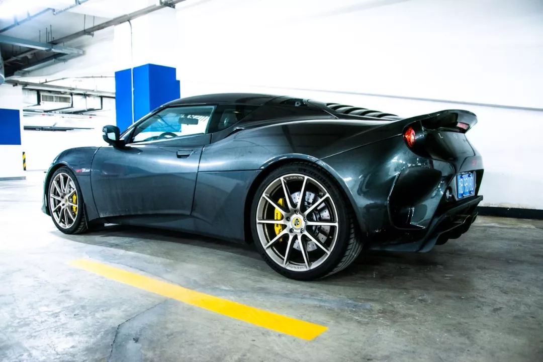 太阳下山之后,蜡烛无法代替路特斯EvoraG410评测