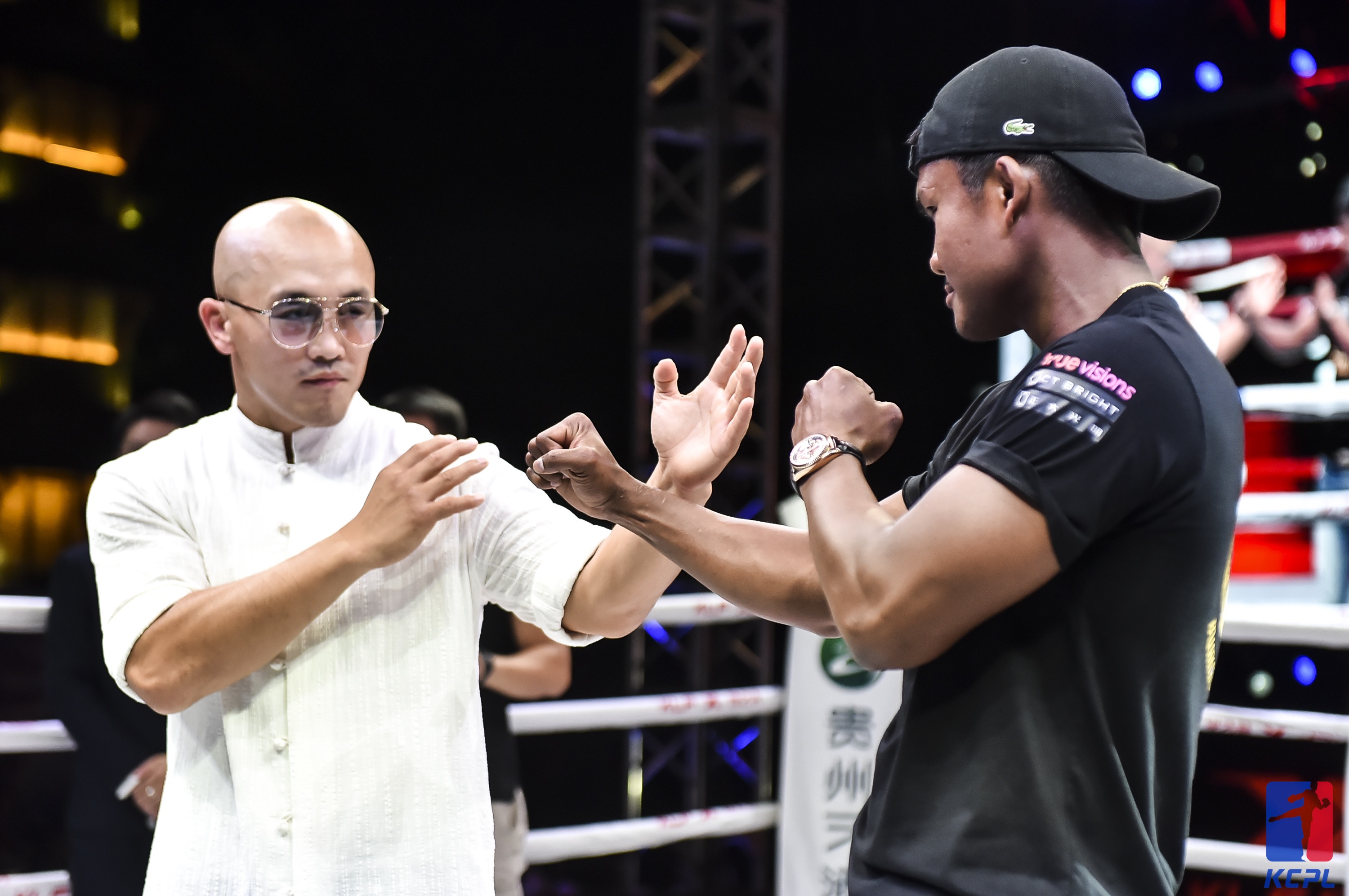 温州力克强敌遵义,一龙、播求现场约架