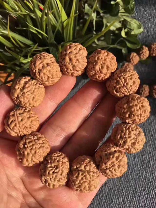 各种手串佩戴禁忌,佩戴手串避开这些禁忌