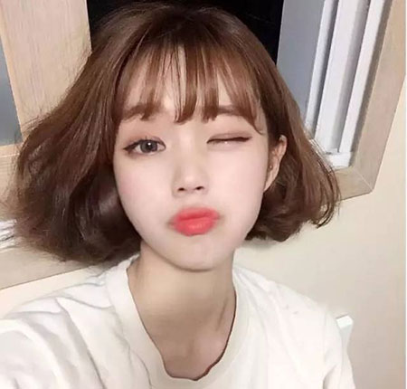 大脸女生适合的短发型减龄,30-40岁简易大脸减龄短发扎法