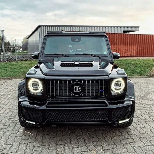 新款奔驰g三门版,最豪华的奔驰g63