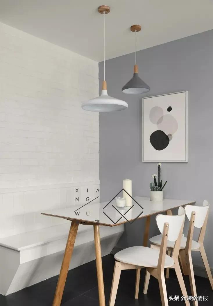 进门就是客餐厅一体卡座设计,餐厅全卡座设计效果图