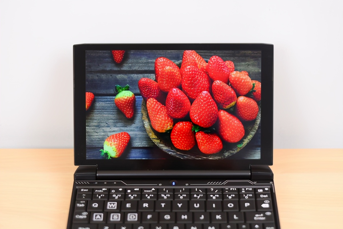 游戏笔记本电脑跑分榜,最新款笔记本游戏性能测试