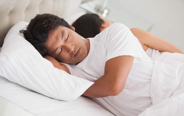 脖子腋下腹股沟长小肉粒怎么去除,腋下脖子上长小肉粒是什么原因