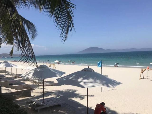 暑假去海滩玩儿哪里最合适,越南芽庄小海滩