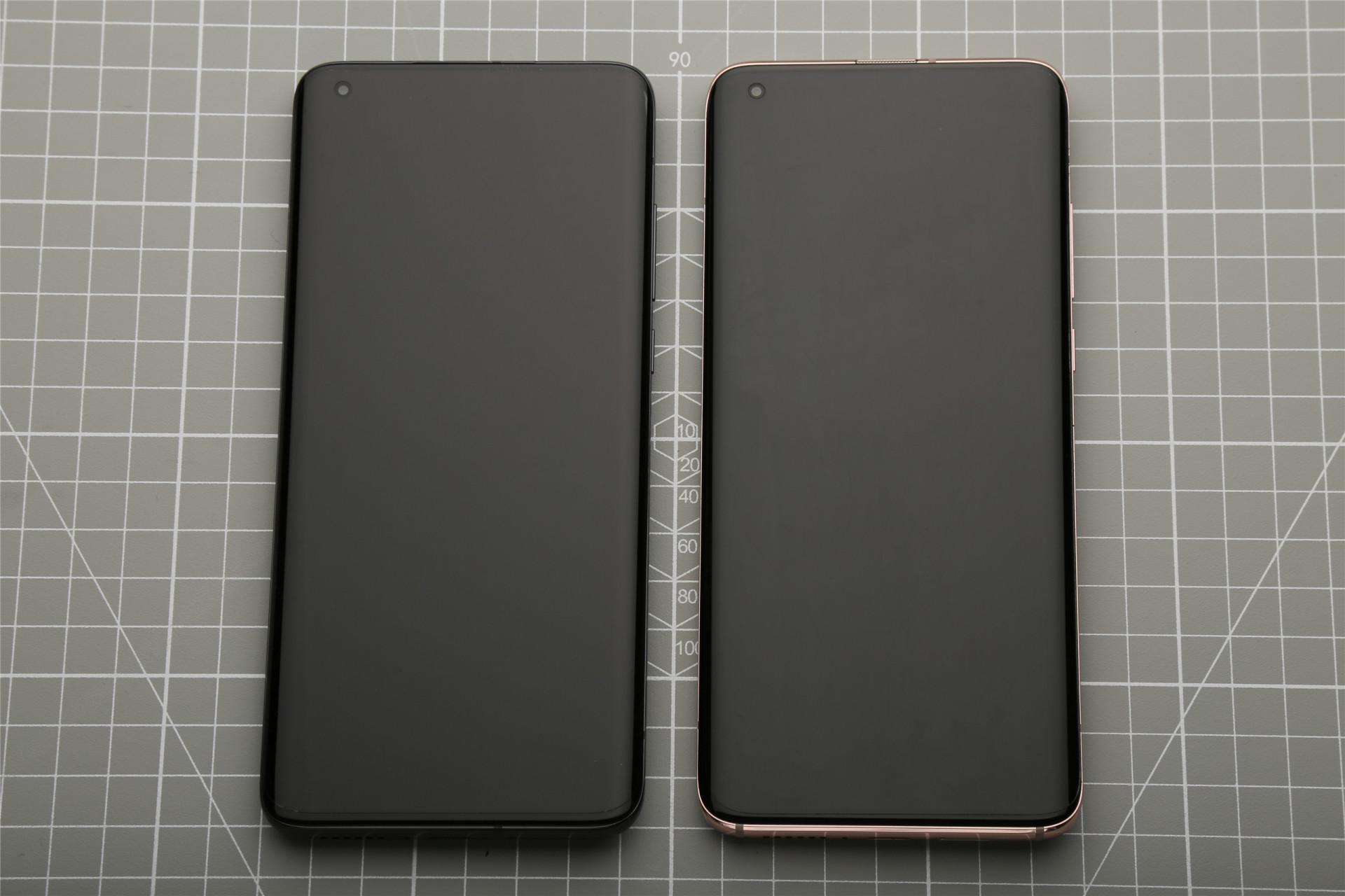 小米10至尊纪念版和华为p40pro+,小米10至尊纪念版对比华为mate40