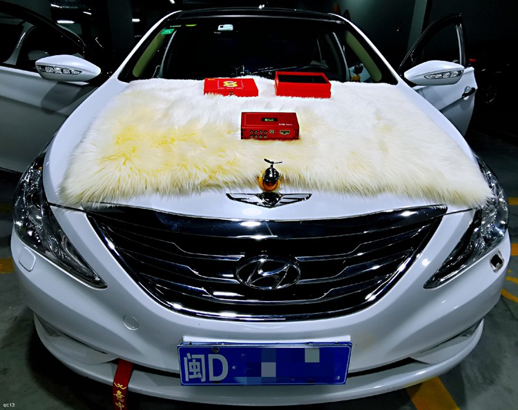 音响要好听大家都这么改:厦门8代索纳塔升级8音度DIMGX6S