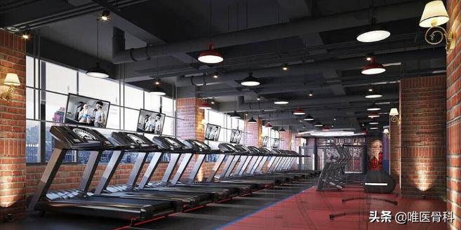 跑步机跟路上跑哪个效果更好,跑步机和户外跑哪个更有效