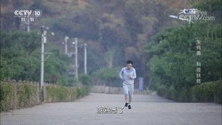 人民大会堂推销土豆,收1500个农民学生,10亿专利无偿送出,64岁的农民院士朱有勇火了!