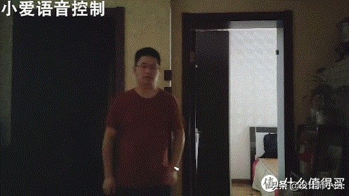 智能语音控制家用监控,语音控制全屋智能设备