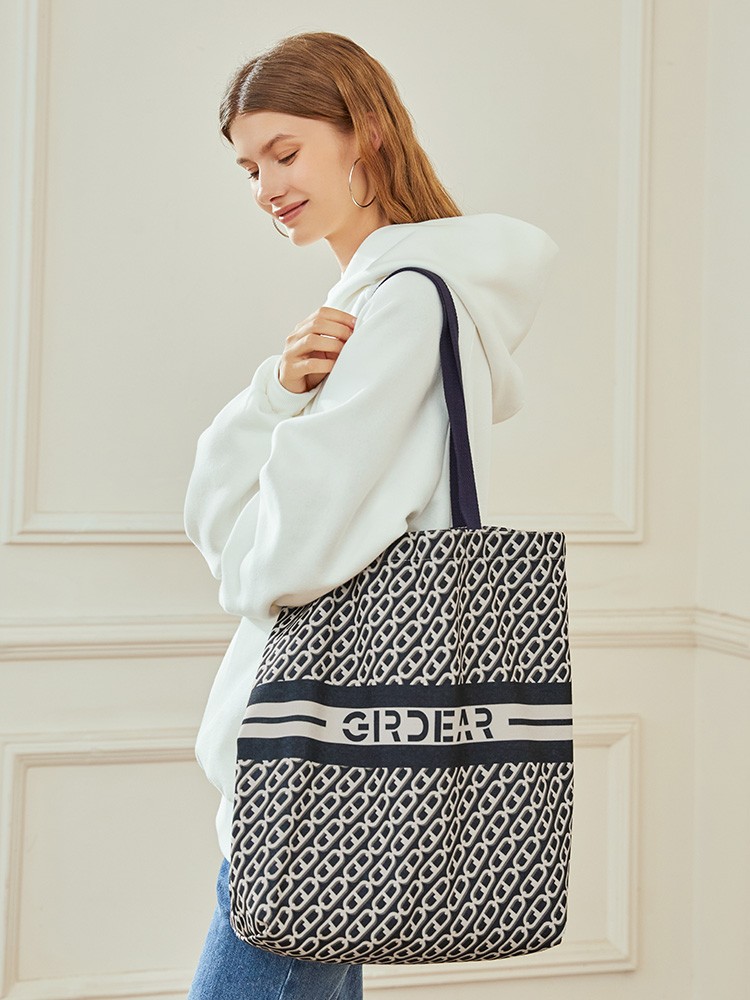 初春必买的10款包,春天必备十种款式