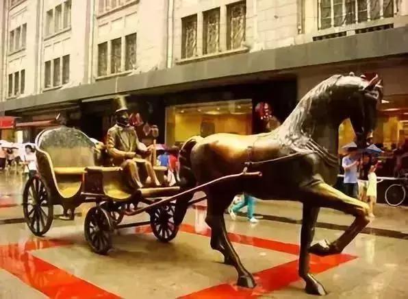 天津滨江道已无当年的繁华,天津消失的滨江道