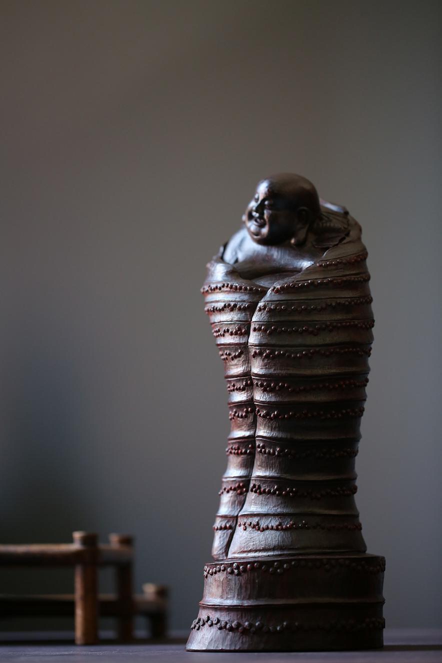 有收藏价值的红木摆件,崖柏松鹤木雕摆件