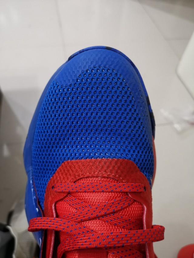 米切尔蜘蛛测评,阿迪达斯米切尔一代配色