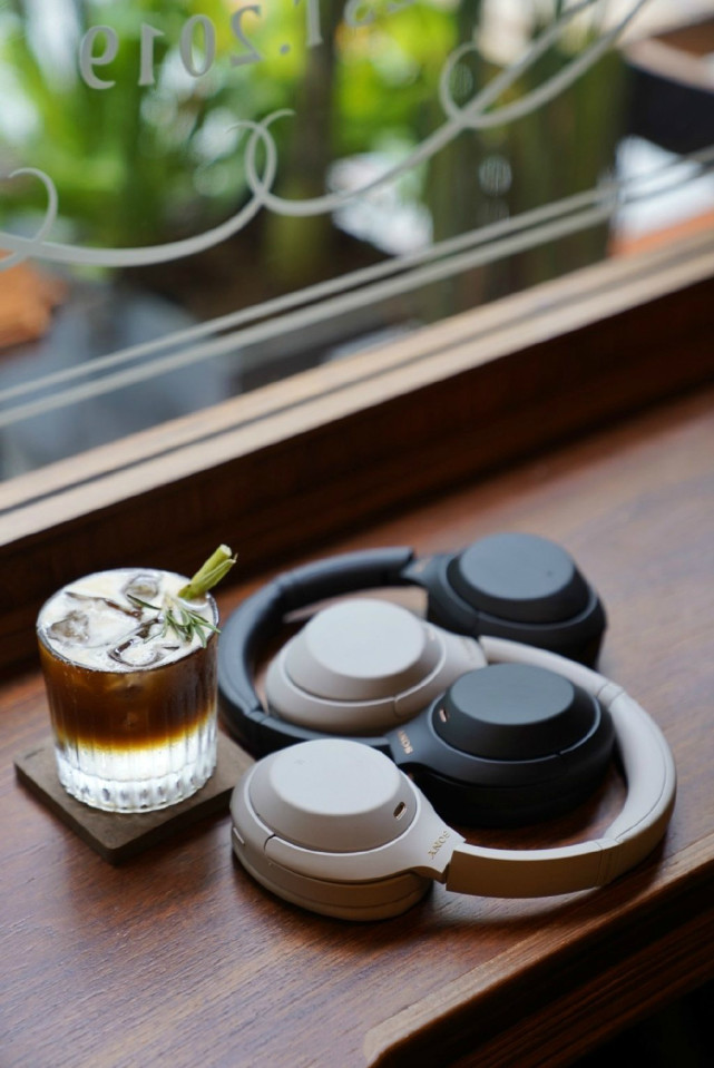 为啥索尼的耳机价格差这么多,索尼头戴式耳机1000xm3