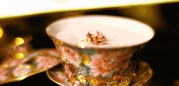 在上海品尝传统囍宴香港味道，感受六七十年代的老香港