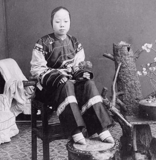 封建社会女性为什么裹脚,裹脚有多残忍