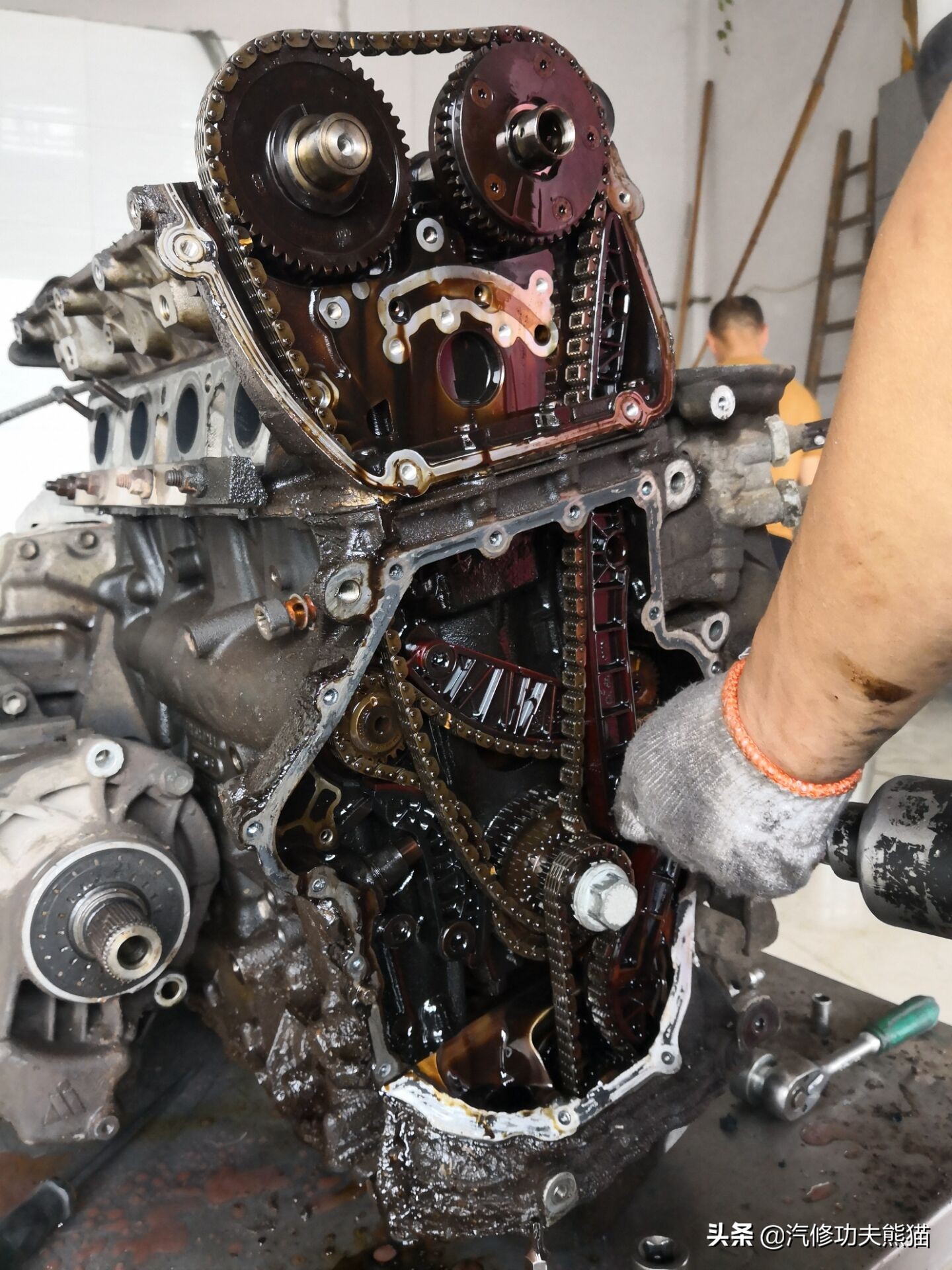 如何解决大众途观严重烧机油问题,新途观烧机油严重吗