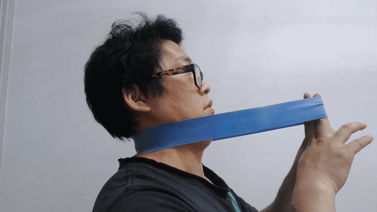 后背肩胛骨内侧一按就疼,右胸内侧和后背肩胛骨疼痛