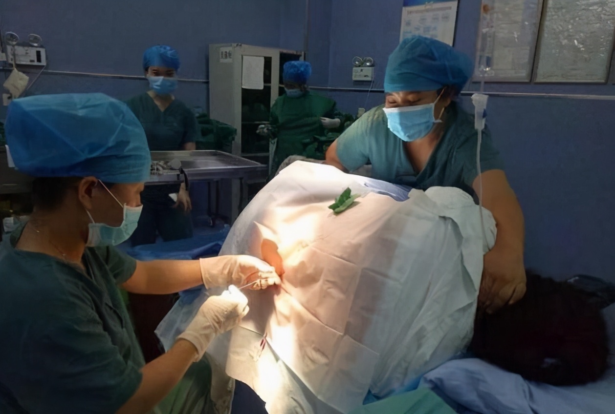 产房喂的奶粉是什么奶粉,产房的泡奶指南