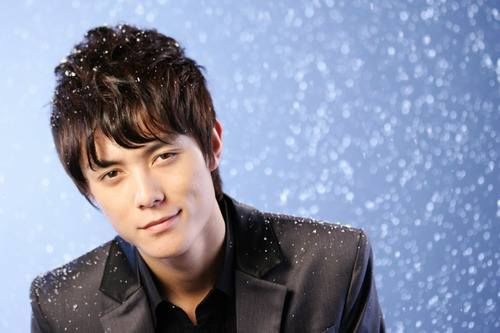 李易峰谈张超完整版,和李易峰一起出道的男孩