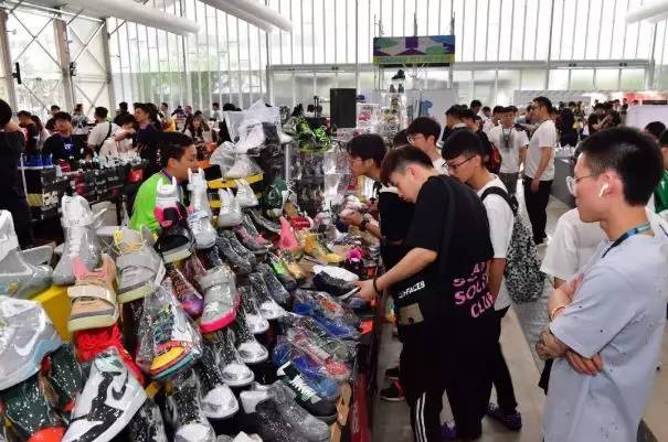 年度排名前十实战鞋子,2019潮鞋排行榜