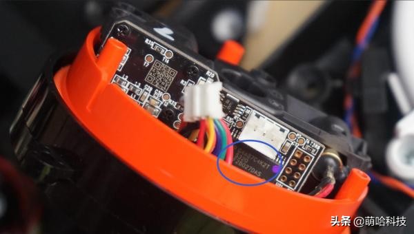 石头roborock扫地机器人t6,石头扫地机器人t6和p50哪个好