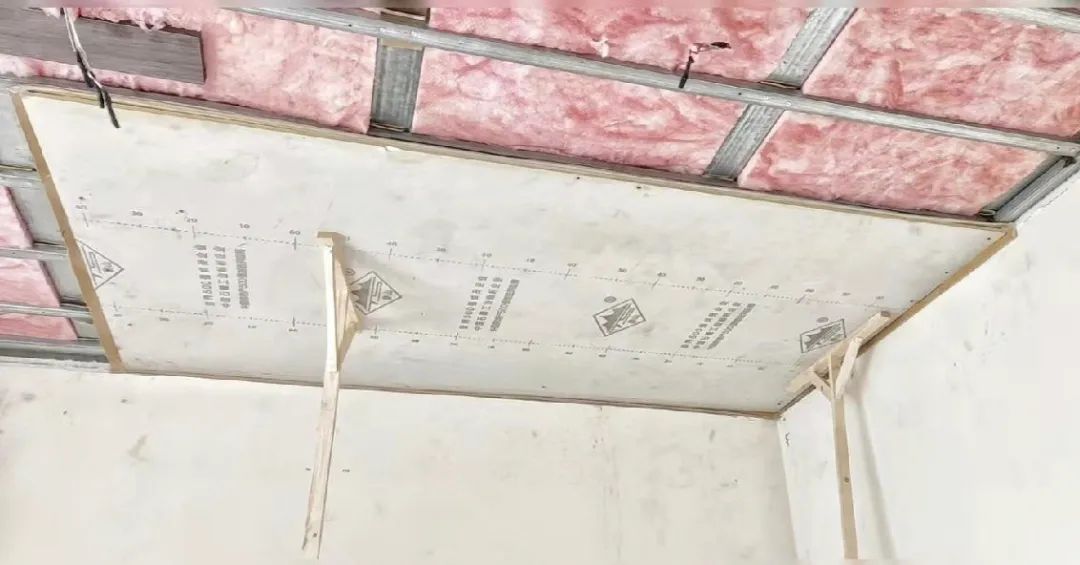 车内隔音用隔音棉还是吸音棉,家庭隔音隔热什么材料好