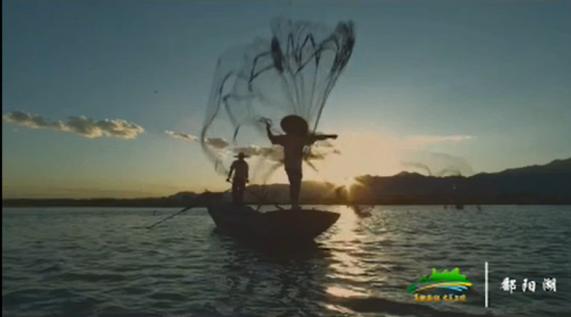 #抖in美好上饶话题上线*放播**量破千万！这里的爱秋还在继续